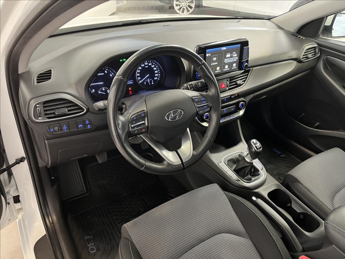 Hyundai i30 Kombi 998,0 88 kw