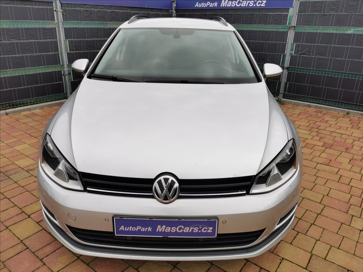 Volkswagen Golf Kombi 1,6 l 77 kw