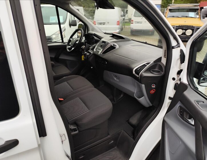 Ford Transit Custom 28