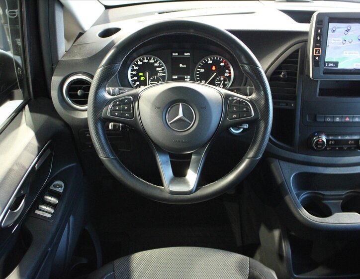 Mercedes-Benz Vito MPV 2,1 l 140 kw