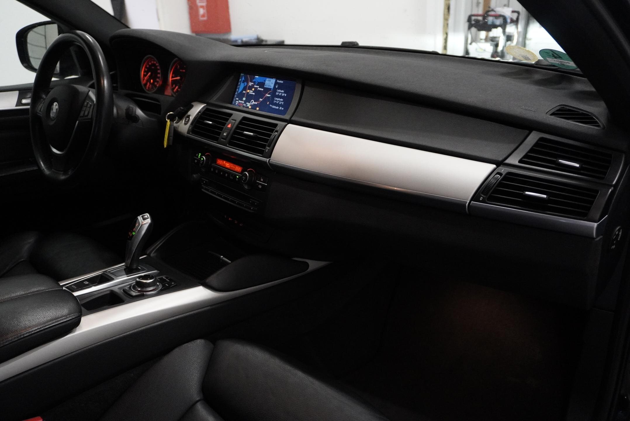 BMW X6 SUV 3,0 l 180 kw