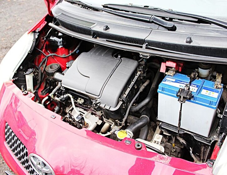 Toyota Yaris Hatchback 998,0 51 kw