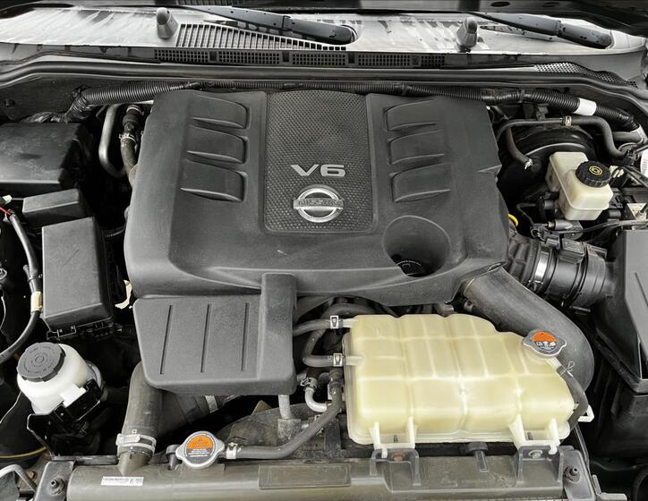 Nissan Navara 30