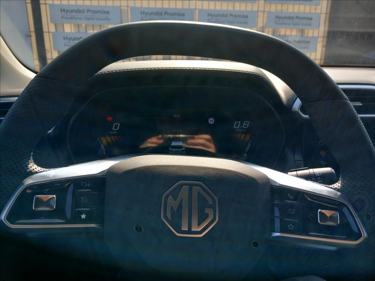 MG ZS SUV / Terénní 1,5 l 85 kw