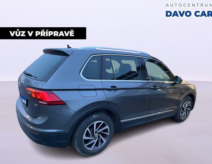 Volkswagen Tiguan SUV / Terénní 1,4 l 110 kw