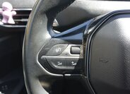 Peugeot 3008 SUV / Terénní 1,2 l 96 kw