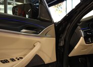 BMW Řada 5 Kombi 3,0 l 210 kw