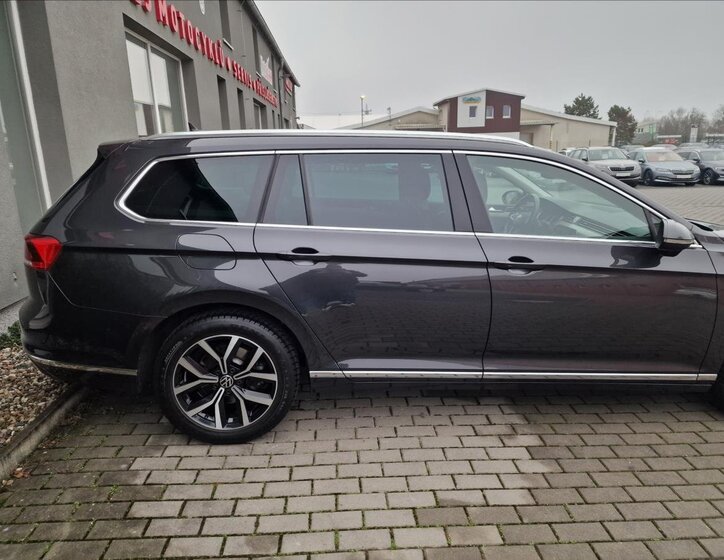 Volkswagen Passat 42