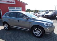 Volvo XC60 SUV / Terénní 2,0 l 110 kw