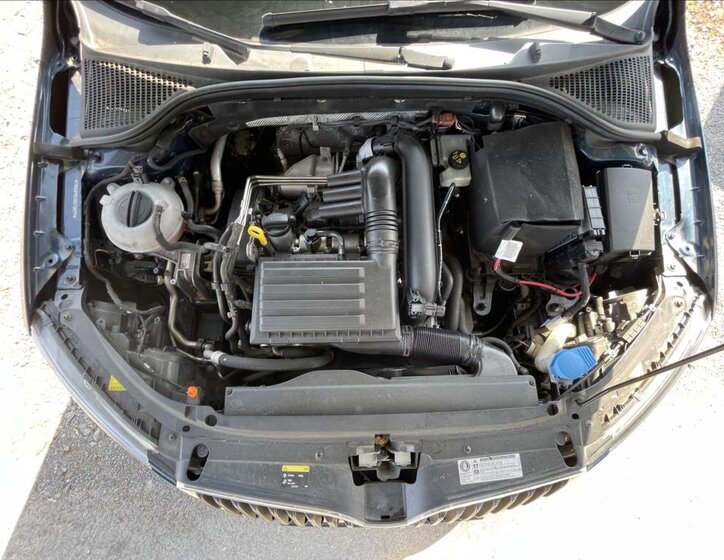 Škoda Octavia Sedan / Limuzína 1,2 l 77 kw