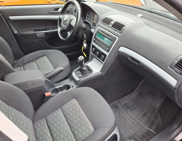 Škoda Octavia Sedan 2,0 l 103 kw