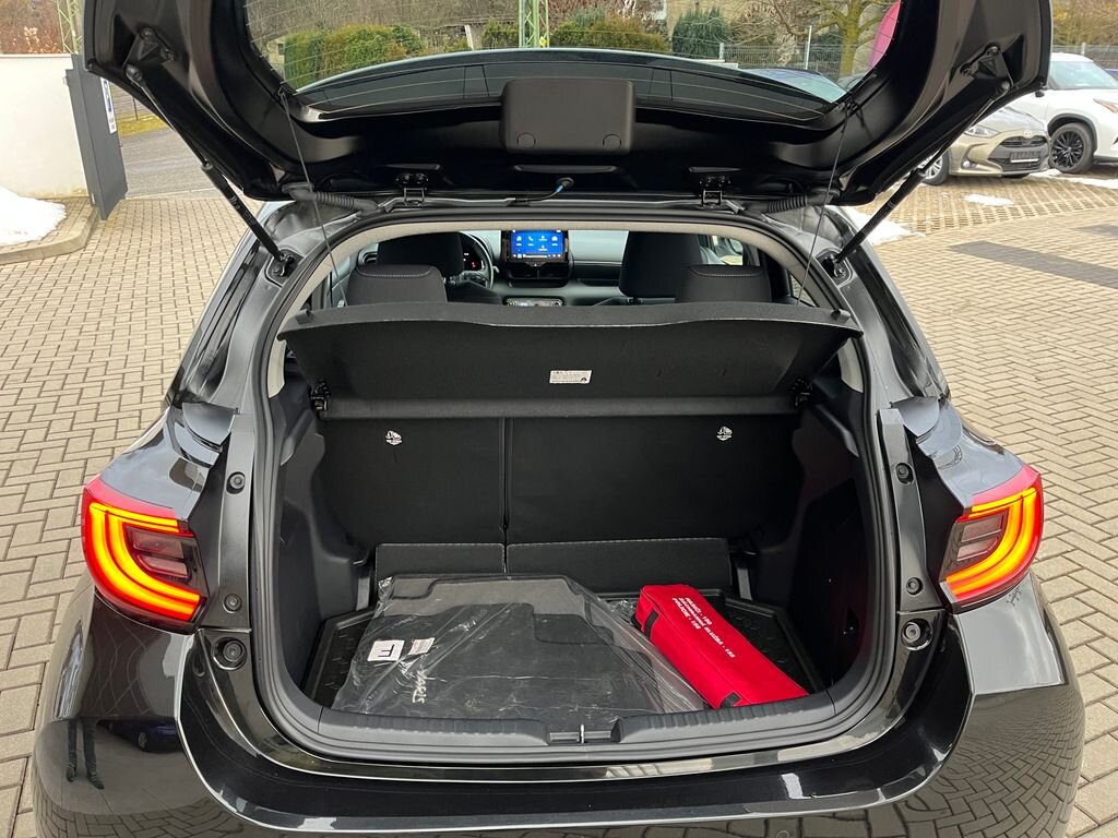 Toyota Yaris Hatchback 1,5 l 68 kw