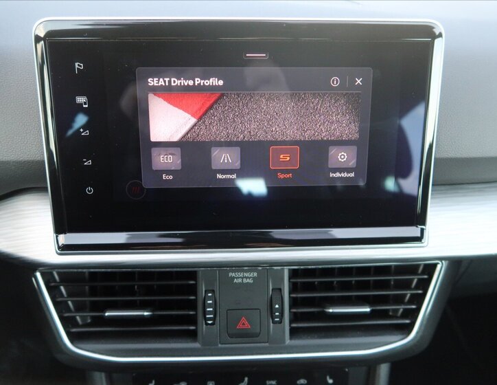 Seat Tarraco SUV / Terénní 2,0 l 110 kw