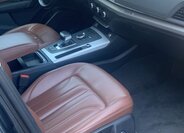 Audi Q5 SUV 2,0 l 140 kw