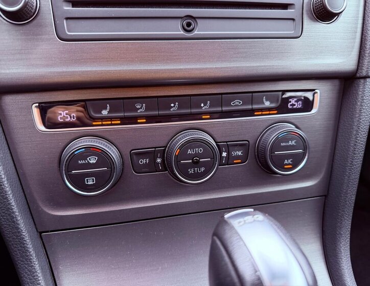 Volkswagen Golf Hatchback 1,2 l 77 kw