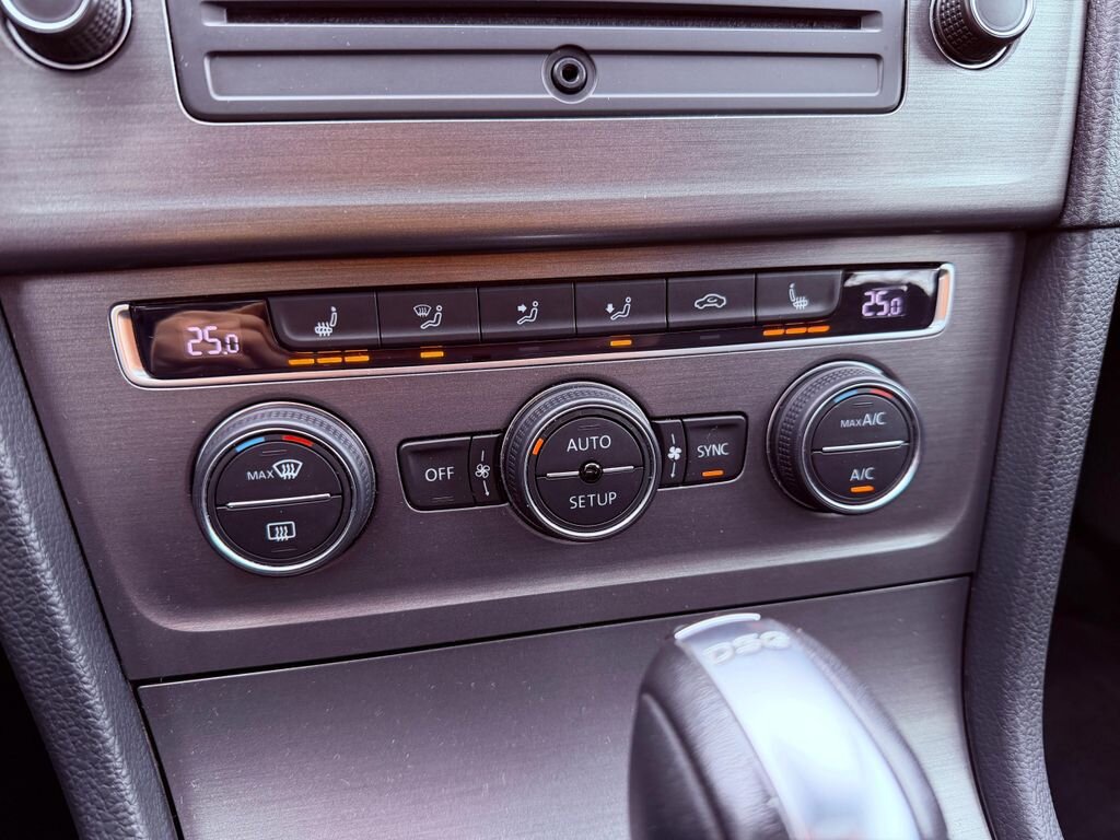 Volkswagen Golf Hatchback 1,2 l 77 kw