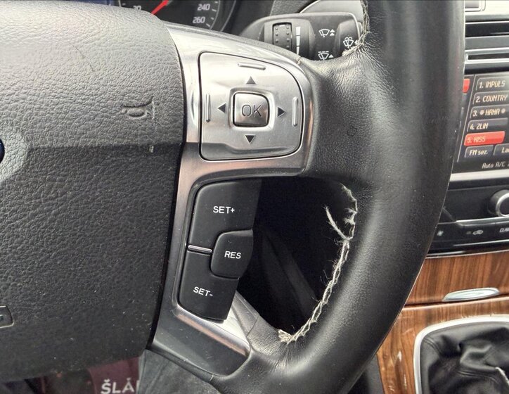 Ford S-MAX MPV 2,2 l 147 kw