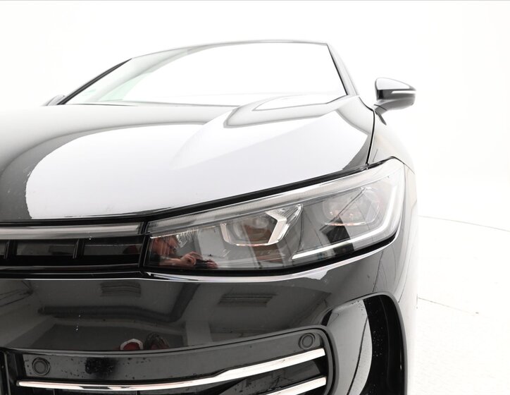 Volkswagen Passat Kombi 2,0 l 110 kw