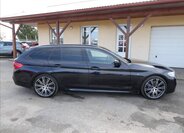 BMW Řada 5 Kombi 3,0 l 235 kw