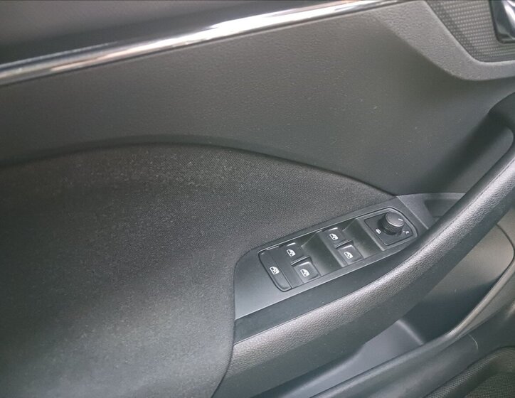 Škoda Scala Hatchback 999,0 70 kw