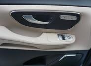 Mercedes-Benz Třídy V 11