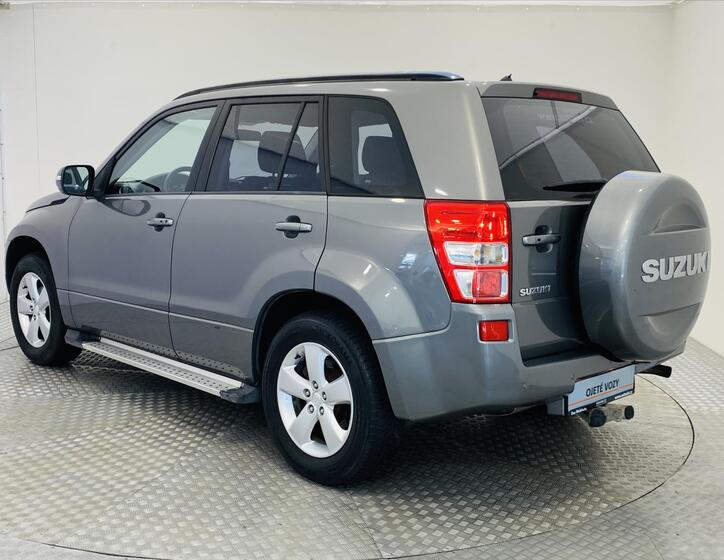 Suzuki Grand Vitara 20