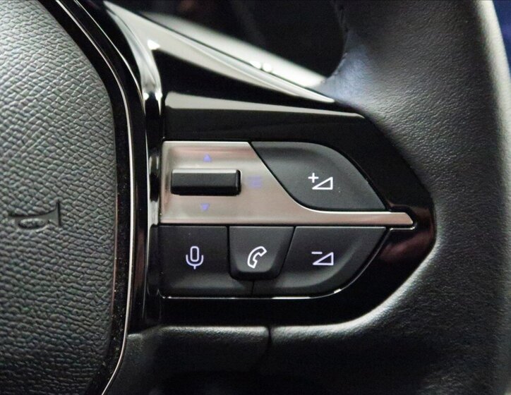 Peugeot 308 Kombi 1,5 l 96 kw