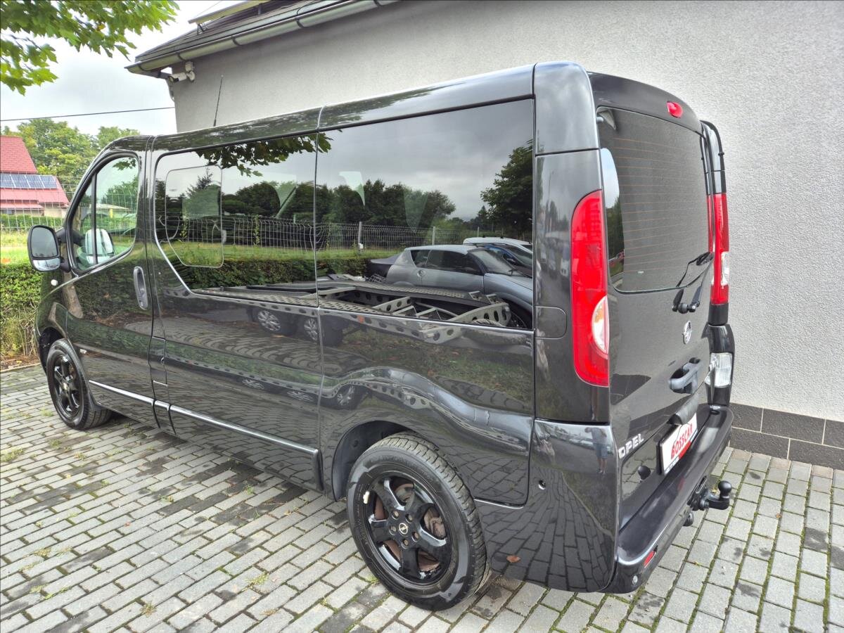 Opel Vivaro VAN-Minibus 2,0 l 84 kw