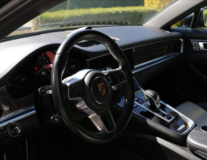 Porsche Panamera Hatchback 2,9 l 243 kw