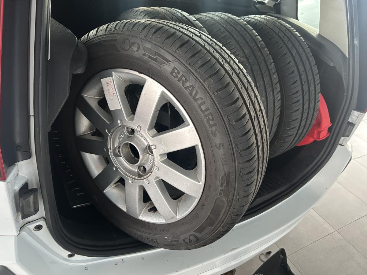 Ford Fusion Hatchback 1,4 l 59 kw