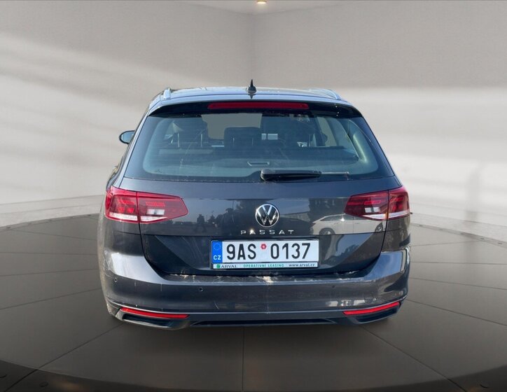 Volkswagen Passat Kombi 1,5 l 110 kw