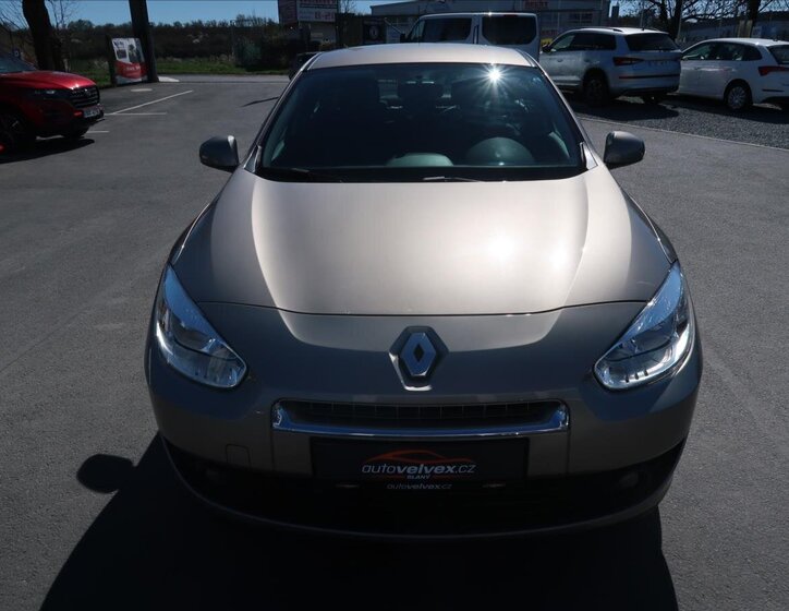 Renault Fluence Sedan / Limuzína 1,6 l 81 kw