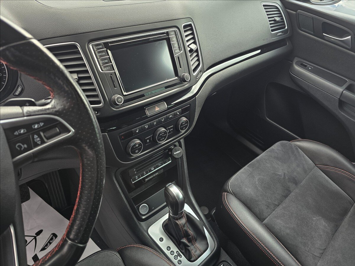 Seat Alhambra Kombi 2,0 l 130 kw