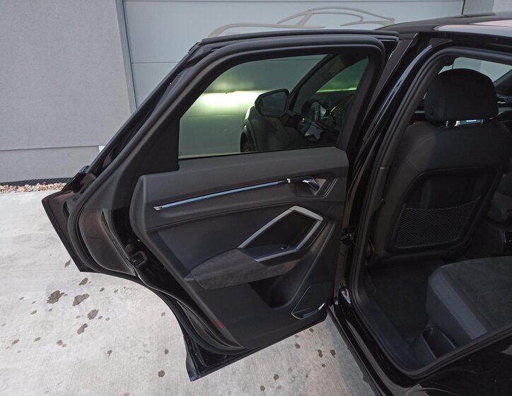 Audi RS Q3 SUV 2,5 l 294 kw