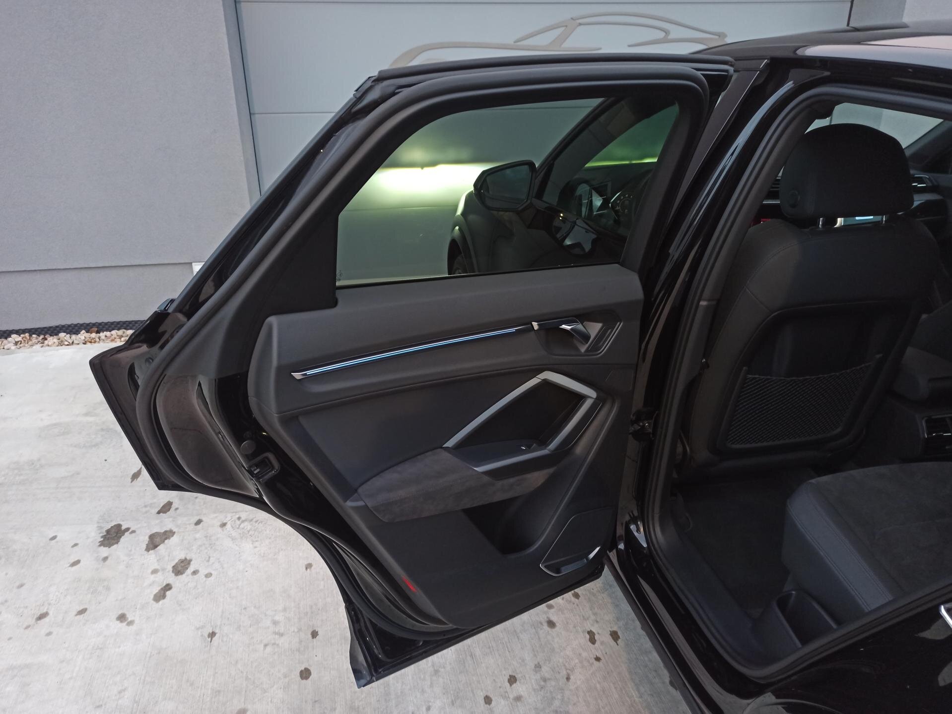 Audi RS Q3 SUV 2,5 l 294 kw