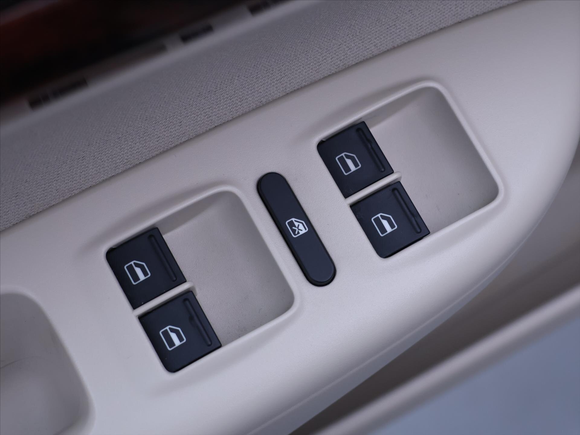 Škoda Octavia Liftback 1,4 l 90 kw