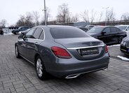 Mercedes-Benz Třídy C Sedan 2,0 l 143 kw