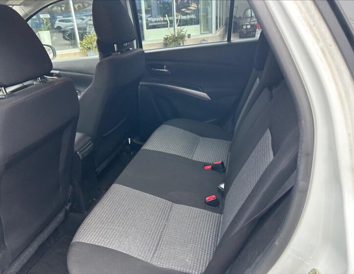 Suzuki S-Cross SUV 1,4 l 95 kw