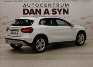 Mercedes-Benz GLA Kombi 1,6 l 90 kw