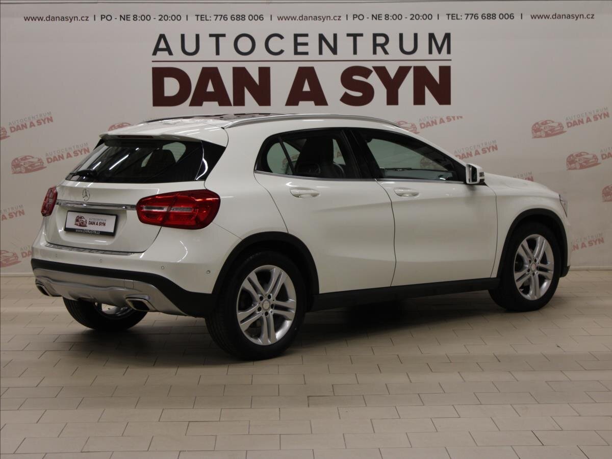 Mercedes-Benz GLA Kombi 1,6 l 90 kw