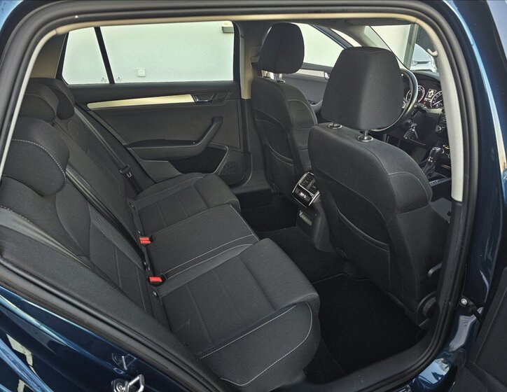 Škoda Superb Kombi 2,0 l 140 kw