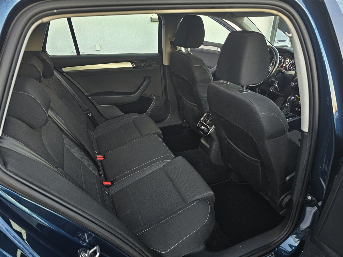 Škoda Superb Kombi 2,0 l 140 kw