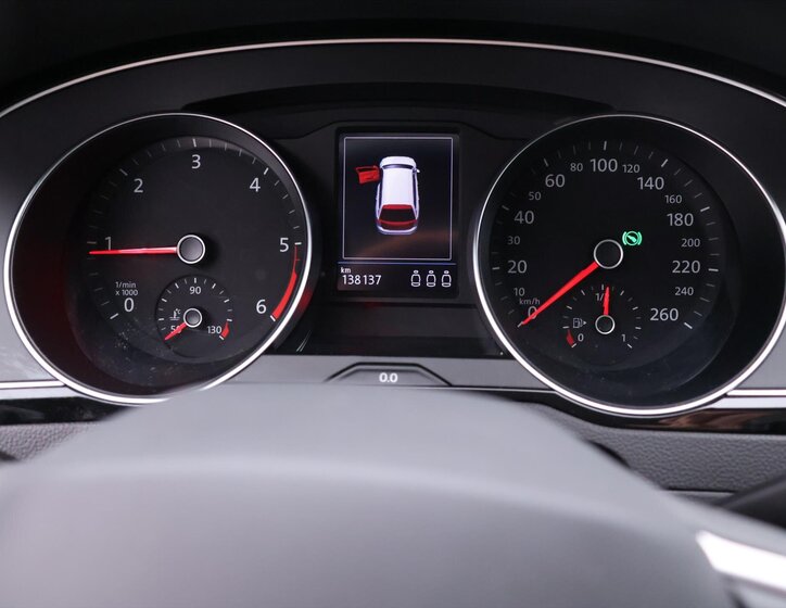 Volkswagen Passat Kombi 2,0 l 110 kw