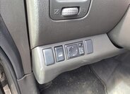 Nissan Pathfinder Kombi 3,0 l 170 kw