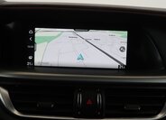 Alfa Romeo Stelvio SUV / Terénní 2,0 l 206 kw