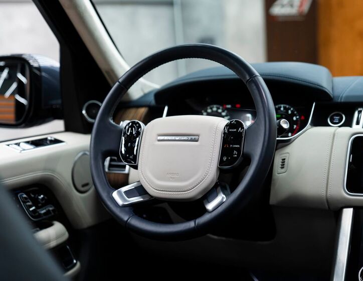 Land Rover Range Rover 36