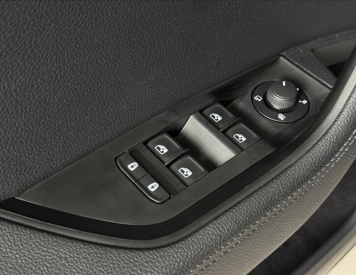 Škoda Superb Kombi 2,0 l 110 kw