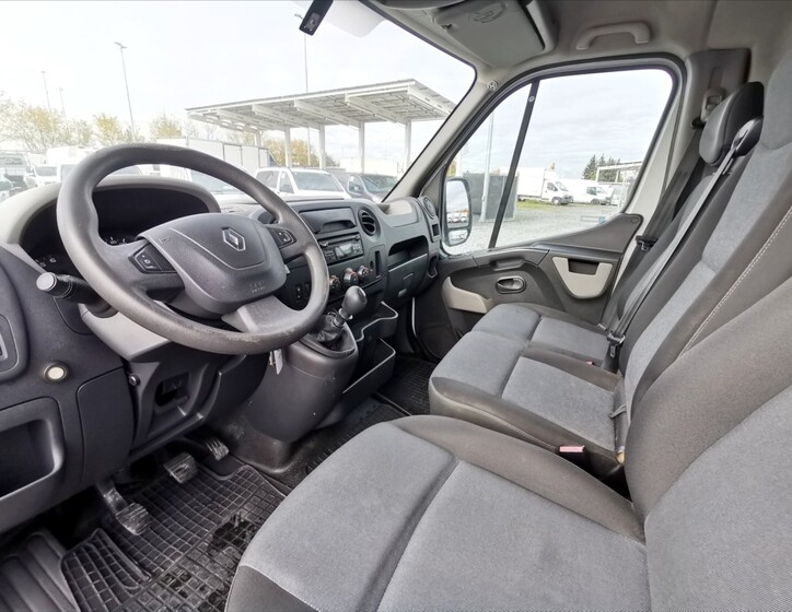 Renault Master 6