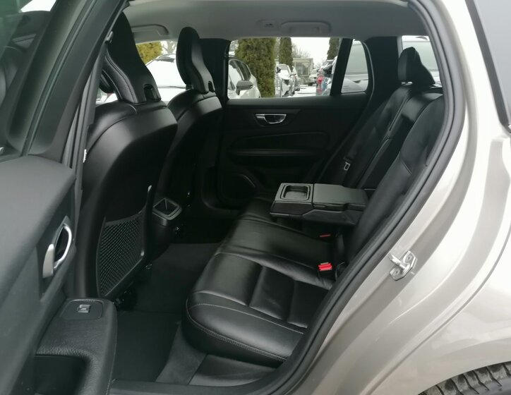 Volvo V60 Kombi 2,0 l 110 kw