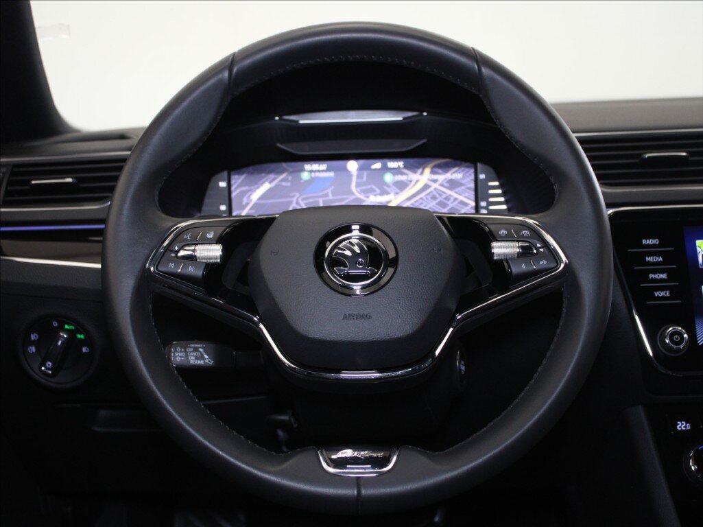 Škoda Superb Kombi 2,0 l 147 kw